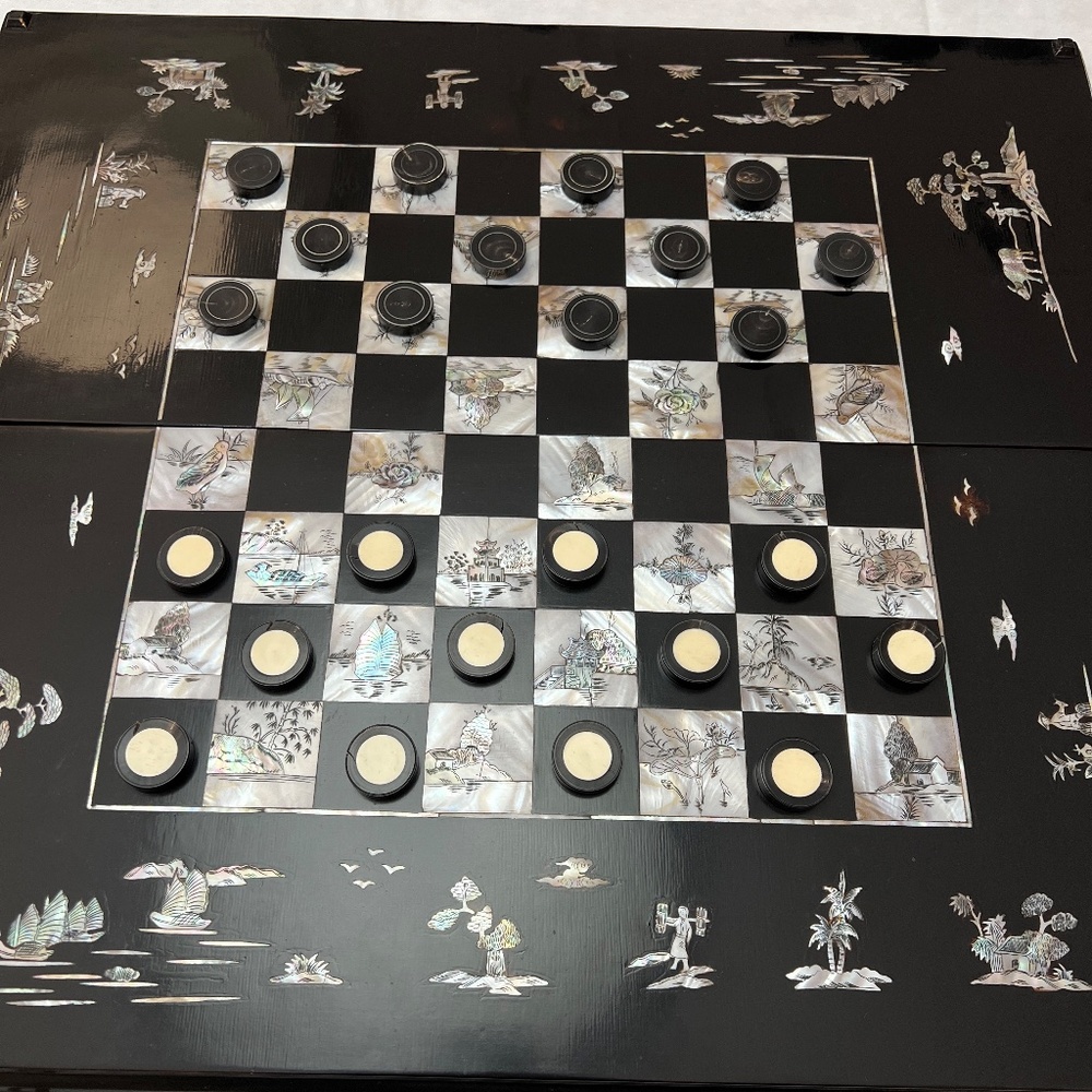 Vintage 1960s Horn Chess & Backgammon Set Large Mother of Pearl Inlaid Board - Picture 11 of 16